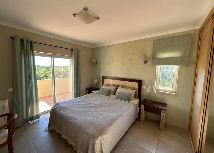 Perfect Golf & Beach Villa For 8 People