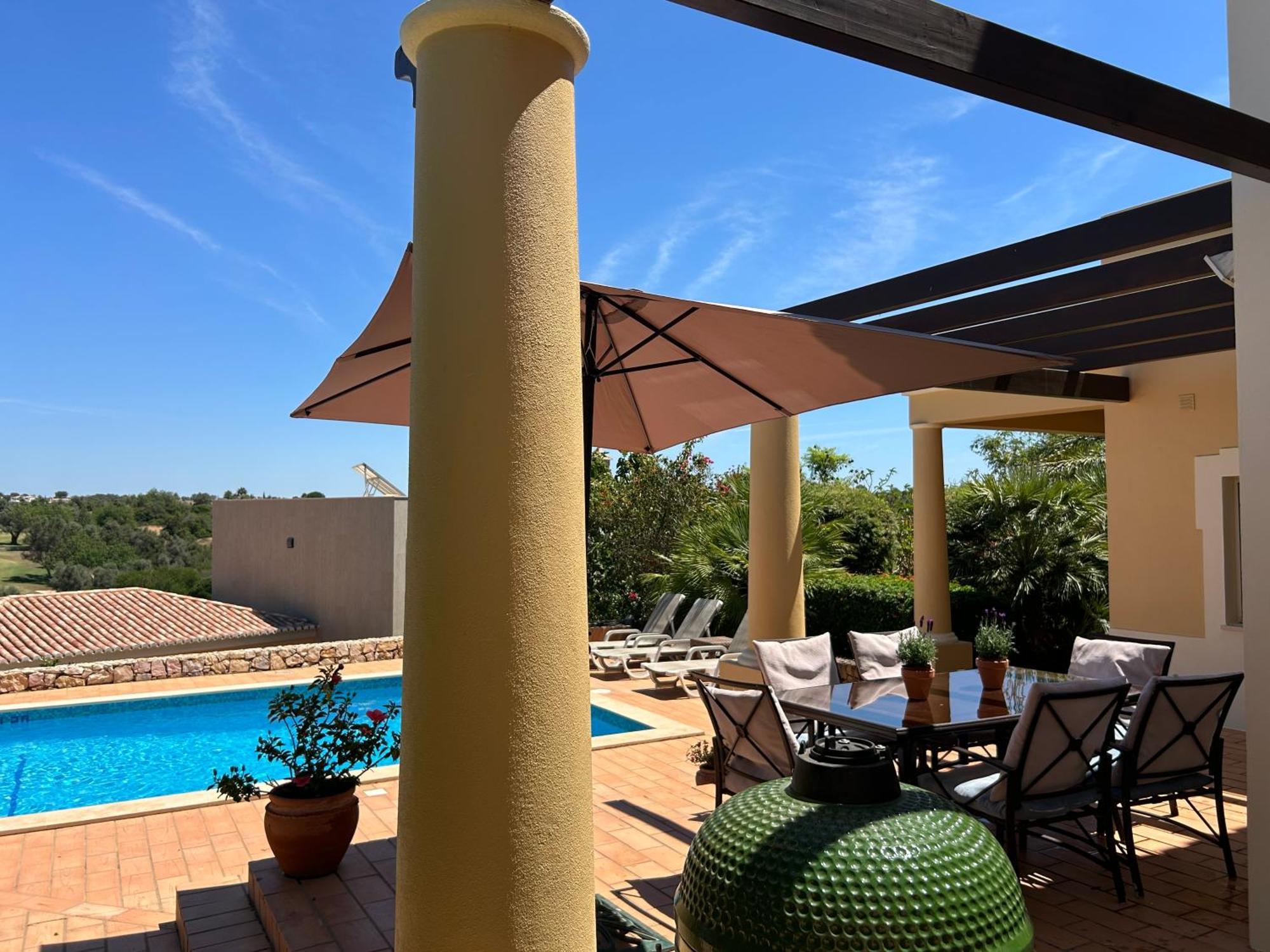 Perfect Golf & For 8 People Villa Estombar