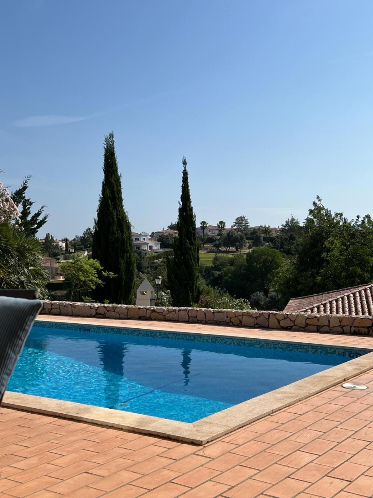 Perfect Golf & For 8 People Villa Estombar