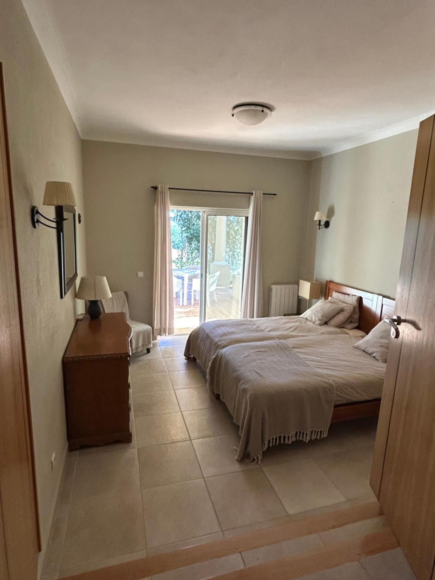 Perfect Golf & For 8 People Estombar